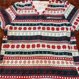 Fabletics V‑Neck Holiday scrub top